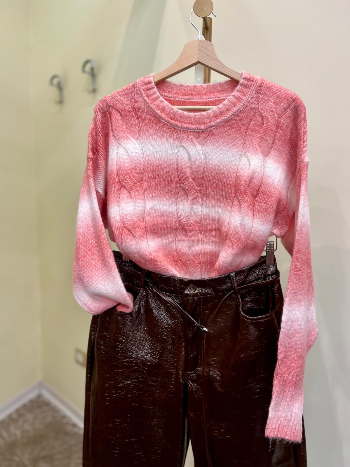 Maglione con treccie