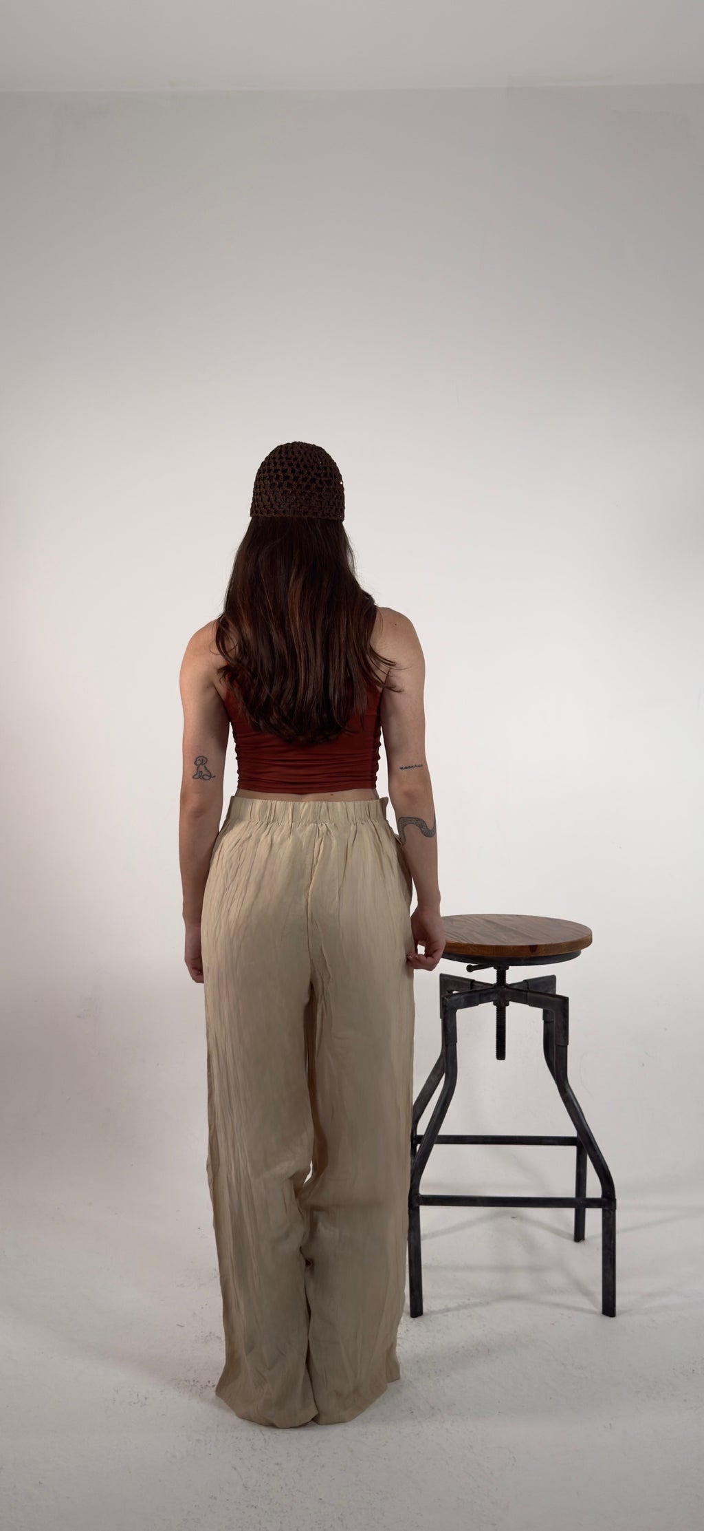 Pantaloni leggeri con foulard