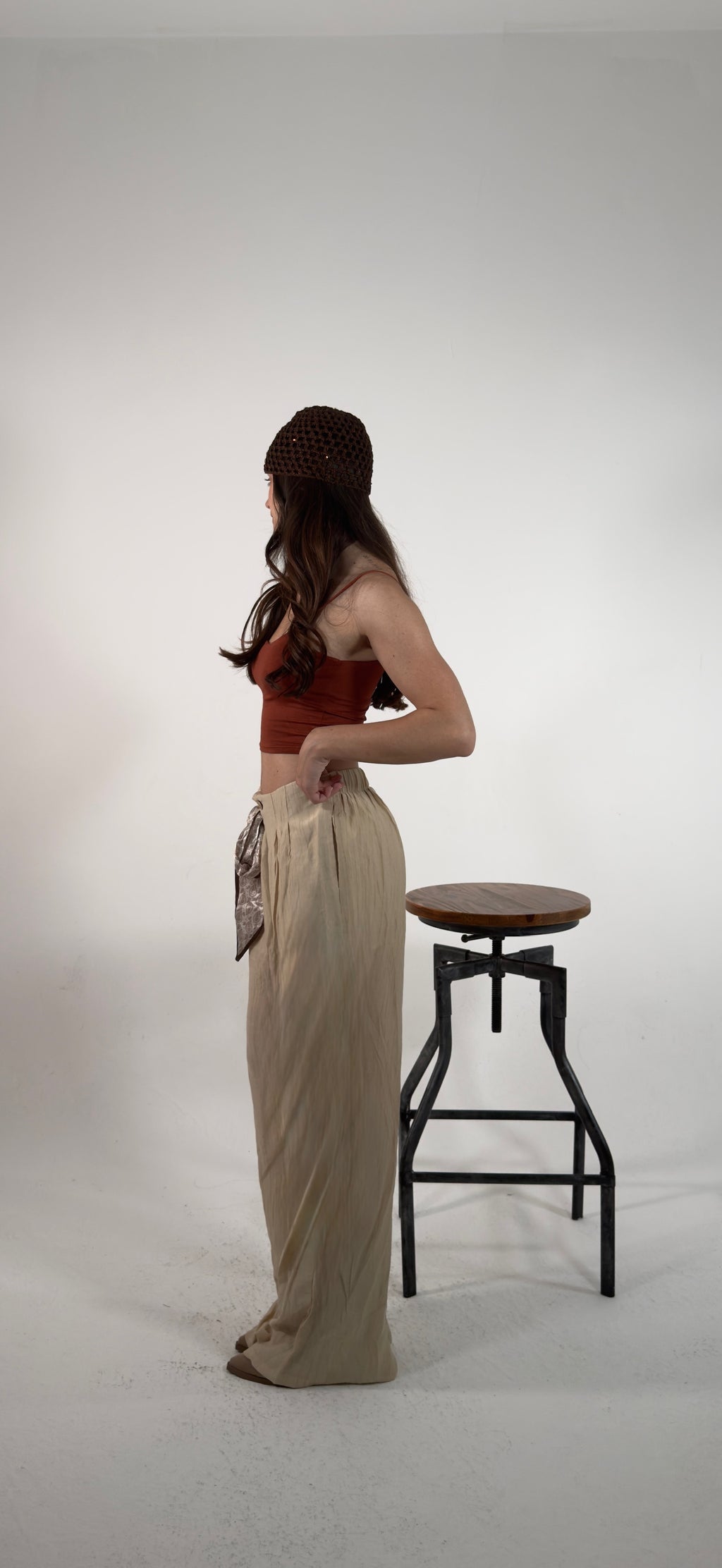 Pantaloni leggeri con foulard