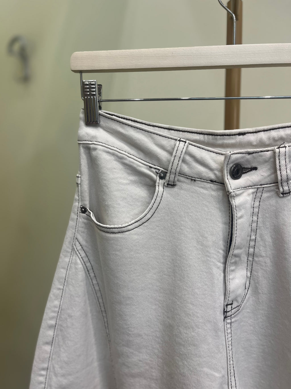 Baggy cargo denim