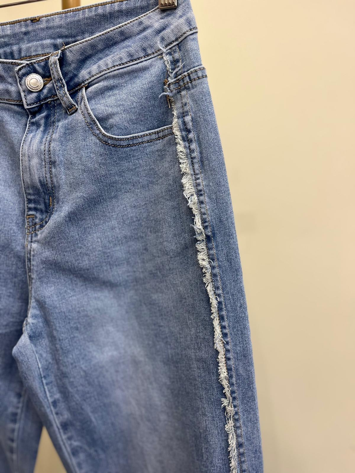 Denim sfrangiato