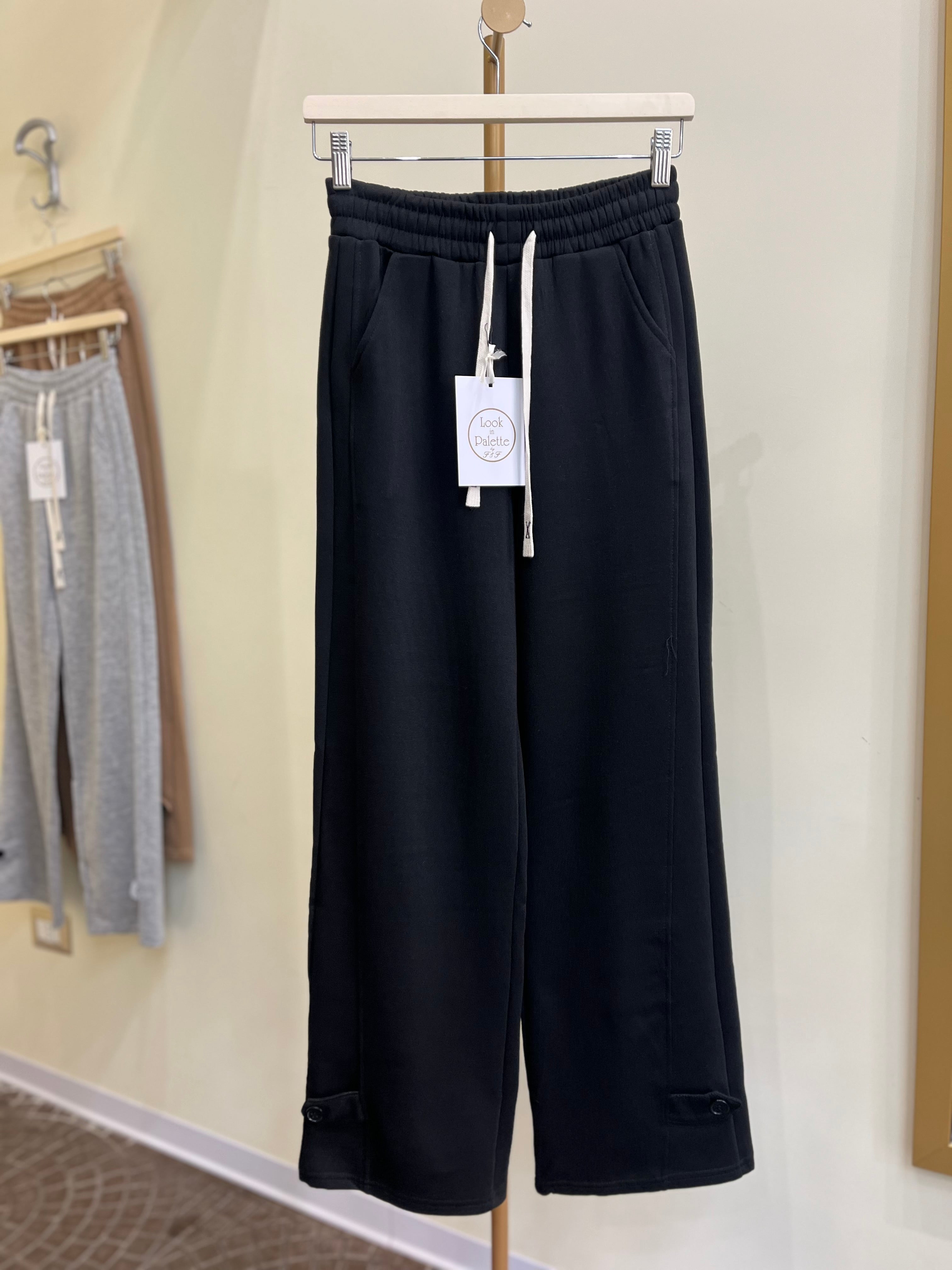 Pantaloni comfy